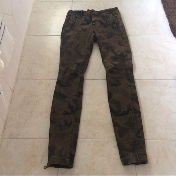 Zara camo Moro pants size 2 fits like 0 - Picture 4 of 5